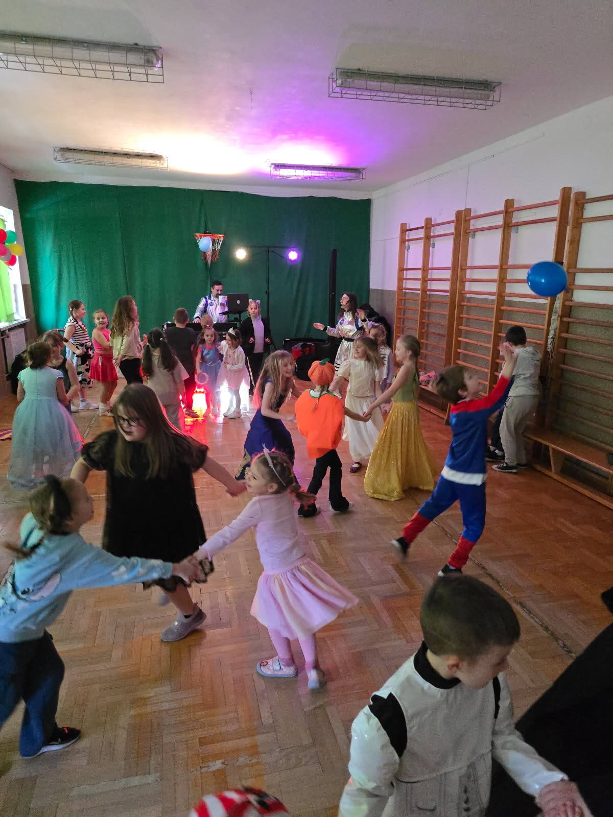 Zabawa karnawałowa